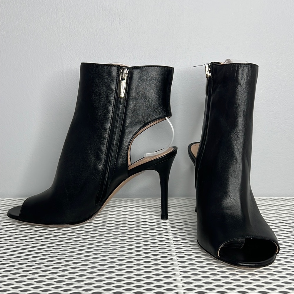 Gianvito Rossi Black Peep Toe Cut Out Heel Leather Ankle Booties size 7